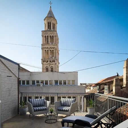 Palace Penthouse With Terrace In Centre Old Town * سبليت