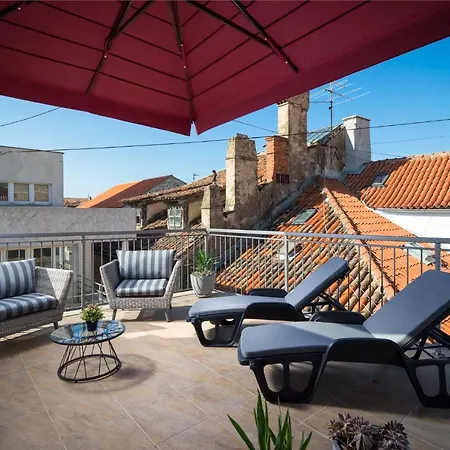 Palace Penthouse With Terrace In Centre Old Town شقة