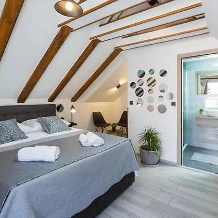 Palace Penthouse With Terrace In Centre Old Town *